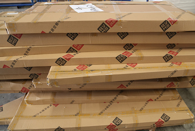 产品包装上加入品牌标识，清晰辨识